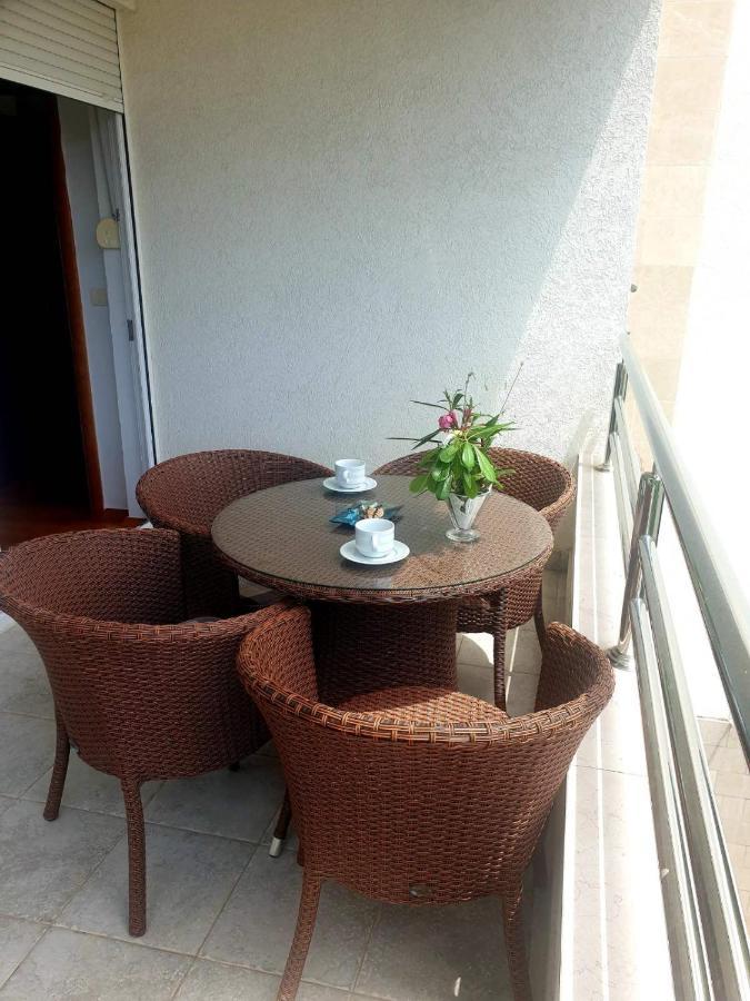 City & Sea Apartments Budva Rum bild